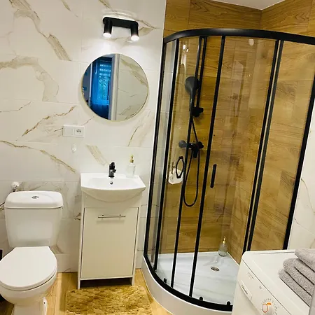 Apartament Pod Wieżą 2 *